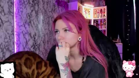 Snapshot of pink_ss chatting on May 25, 12:11 pm Saly online show from May 25, 12:11 pm