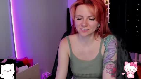 Snapshot of pink_ss chatting on May 27, 6:27 pm Saly online show from May 27, 6:27 pm