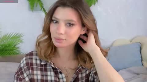 Adele online show from March 6, 8:11 am