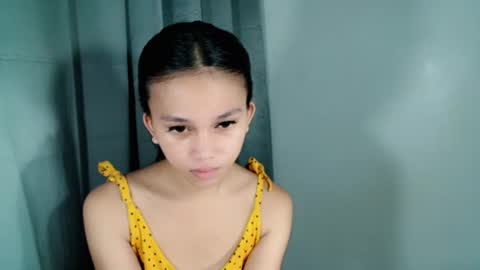 pinkdollbaby_ online show from June 17, 4:37 am