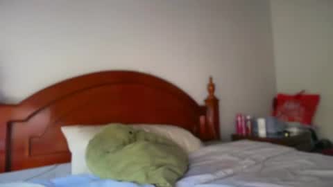 Snapshot of pinkilola chatting on July 5, 7:43 pm Pinkilola online show from July 5, 7:43 pm