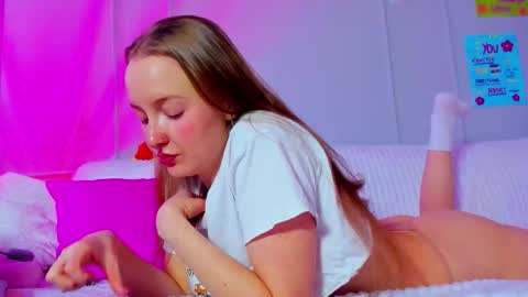 Mila online show from February 25, 8:24 am