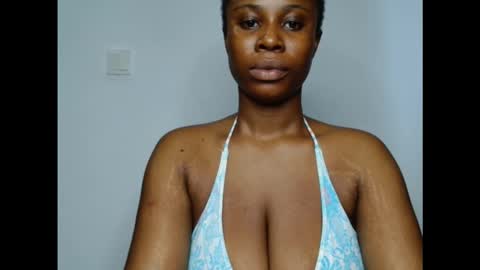 pinkxsugar online show from October 12, 5:23 pm
