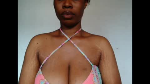 pinkxsugar online show from July 24, 8:56 am