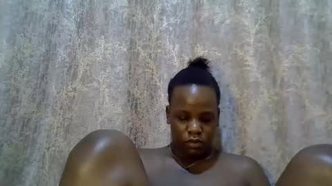 pinky_ebony13 online show from April 4, 9:56 pm