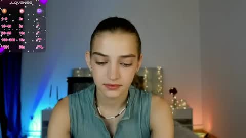 Snapshot of pinky_piee__ chatting on July 25, 12:36 pm pinky_piee__ online show from July 25, 12:36 pm