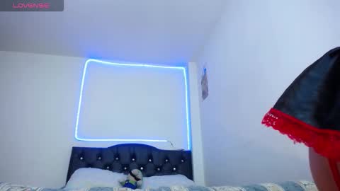 VIOLETA LOPEZ online show from February 5, 11:48 am