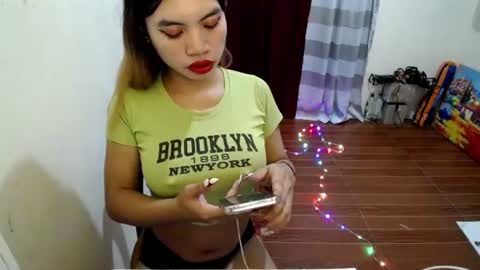 Snapshot of pinky_pussybobby69 chatting on June 23, 2:37 pm Tina online show from June 23, 2:37 pm