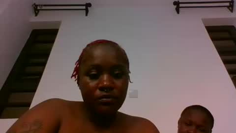 Snapshot of pinkylips_ebony chatting on February 28, 10:22 pm pinky online show from February 28, 10:22 pm