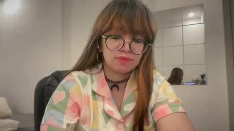 Rose online show from April 26, 5:05 am