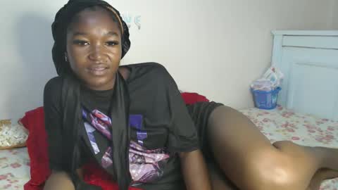 Snapshot of pinnacle_ chatting on May 31, 5:59 am zenah online show from May 31, 5:59 am