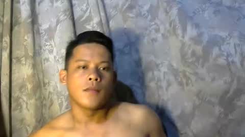 Snapshot of pinoy_bigcummer chatting on February 28, 9:21 am pinoy_bigcummer online show from February 28, 9:21 am