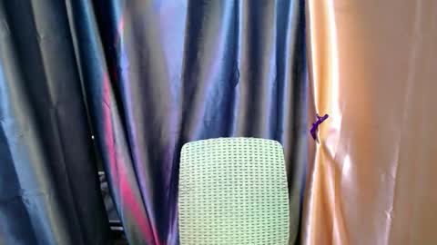 Snapshot of pinoy_fucker18 chatting on May 6, 5:03 am pinoy_fucker18 online show from May 6, 5:03 am