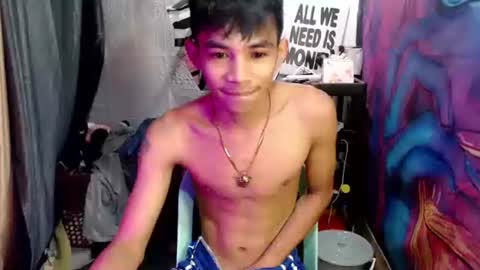 Snapshot of pinoy_oyd69 chatting on June 10, 1:06 am pinoy_oyd69 online show from June 10, 1:06 am