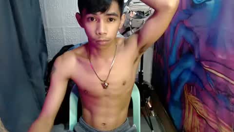 Snapshot of pinoy_oyd69 chatting on June 27, 1:54 am pinoy_oyd69 online show from June 27, 1:54 am