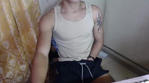 Snapshot of pinoy_palautogxxx chatting on December 20, 3:41 pm pinoy_palautogxxx online show from December 20, 3:41 pm