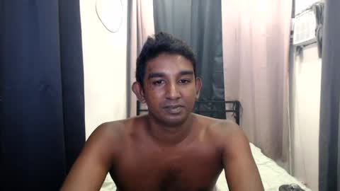 Snapshot of pinoybbc_xx chatting on July 18, 7:56 am rayvienn online show from July 18, 7:56 am