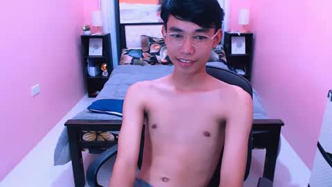 Snapshot of pinoydaksstream chatting on June 17, 12:46 am pinoydaksstream online show from June 17, 12:46 am