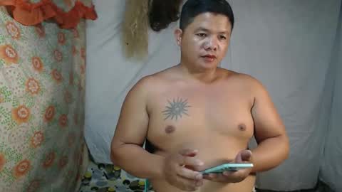 Snapshot of pinoyhotchubby85 chatting on September 17, 12:51 pm pinoyhotchubby85 online show from September 17, 12:51 pm