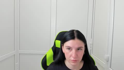 Snapshot of piper_smilee chatting on May 20, 12:22 pm Piper online show from May 20, 12:22 pm