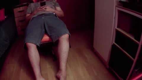 Snapshot of pisceslost chatting on March 12, 12:17 am pisceslost online show from March 12, 12:17 am