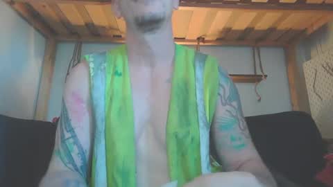 Snapshot of pit_mohawk_london chatting on August 1, 7:29 am pit_mohawk_london online show from August 1, 7:29 am