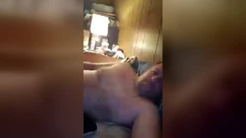 Snapshot of pittbull45 chatting on July 18, 4:49 am Eric online show from July 18, 4:49 am