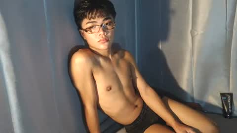 Snapshot of pixie_hugecock chatting on July 12, 5:15 pm jay online show from July 12, 5:15 pm