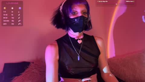 pixie_praxis online show from December 13, 6:42 am