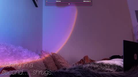 pixie_praxis online show from February 11, 12:37 pm