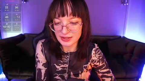 Snapshot of pixiepeachh chatting on November 14, 7:51 am pixiepeachh online show from November 14, 7:51 am