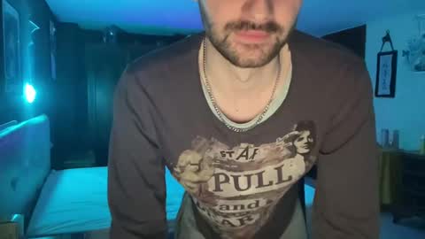 Snapshot of placebo14 chatting on December 20, 10:32 pm placebo14 online show from December 20, 10:32 pm