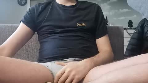 PLADPLAS online show from December 18, 8:31 am