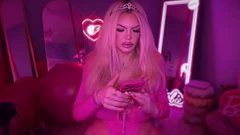 Dumb bimbo fuck doll online show from September 27, 12:15 am