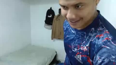 Snapshot of playboy758316 chatting on March 4, 12:07 am playboy758316 online show from March 4, 12:07 am