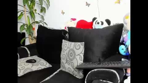 Snapshot of playboy_bunnyy chatting on June 5, 6:52 am playboy_bunnyy online show from June 5, 6:52 am