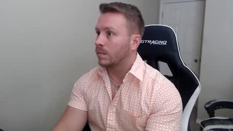 Player online show from February 27, 6:19 pm