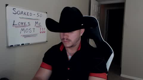 Player online show from May 31, 6:42 am