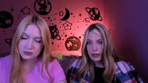 Snapshot of playful_sophie chatting on May 15, 7:10 pm Sophie online show from May 15, 7:10 pm