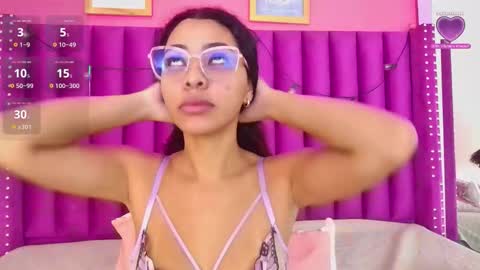 Snapshot of playfuljust_18 chatting on January 17, 12:54 pm SAMARA online show from January 17, 12:54 pm