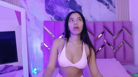 Snapshot of playfuljust_18 chatting on February 22, 12:58 pm SAMARA online show from February 22, 12:58 pm