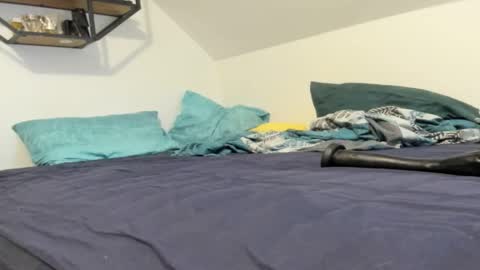 Snapshot of playingass chatting on September 8, 6:18 pm AnthonyForYou online show from September 8, 6:18 pm