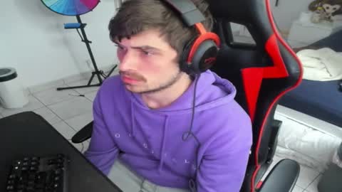 Snapshot of playingass chatting on September 18, 2:52 pm AnthonyForYou online show from September 18, 2:52 pm