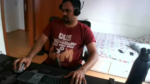 Snapshot of pleasure5845 chatting on July 1, 12:29 pm Sam online show from July 1, 12:29 pm