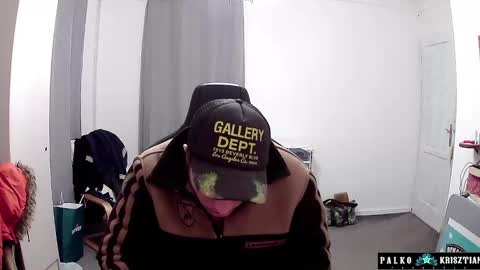 plkrisztian online show from February 18, 12:50 am