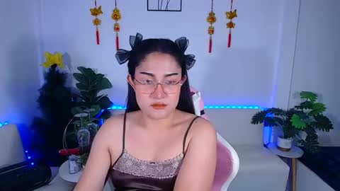 Snapshot of ploysaithailand chatting on March 27, 6:52 am Ploysai online show from March 27, 6:52 am