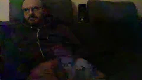 Snapshot of plu07f3520 chatting on December 21, 12:29 am plu07f3520 online show from December 21, 12:29 am