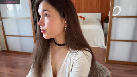 Snapshot of plumybun chatting on November 12, 4:24 am Acey online show from November 12, 4:24 am