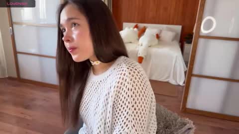 Snapshot of plumybun chatting on November 18, 4:17 am Acey online show from November 18, 4:17 am