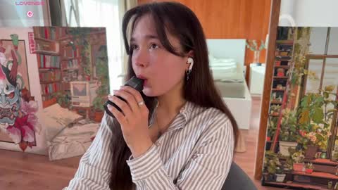 Snapshot of plumybun chatting on April 10, 12:38 am Acey online show from April 10, 12:38 am